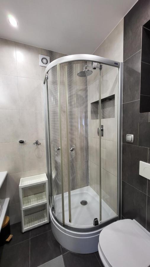 Prywatne Studio Dla 4 Osob Z Widokiem Na Rynek I Plac Solny! Βρότσλαβ Εξωτερικό φωτογραφία